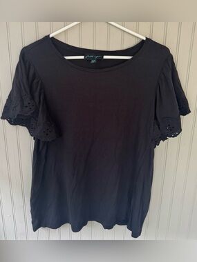 Faith & Zoe Black Eyelet Ruffle Sleeve Tee